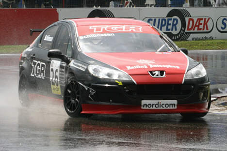 Jens Edman skal i år kører denne Peugeot 407 for Team Go Racing.